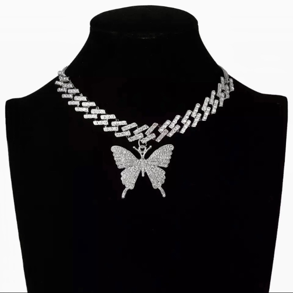 Cuban Link Butterfly Silver Choker - Picture 2 of 3